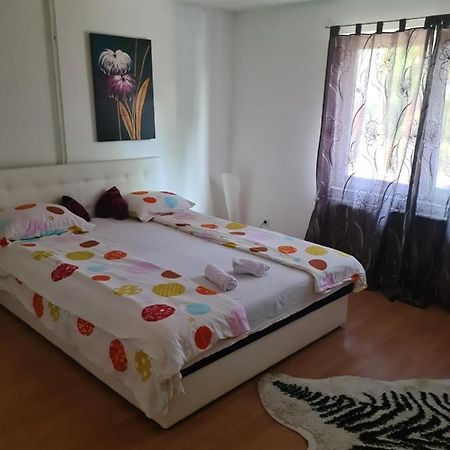 Apartman City Apartment Tuzla Ngoại thất bức ảnh