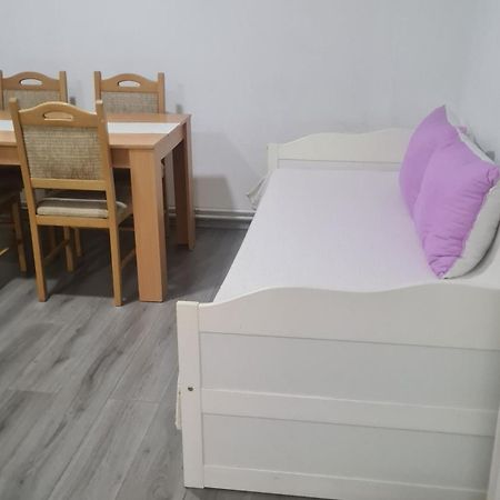 Apartman City Apartment Tuzla Ngoại thất bức ảnh