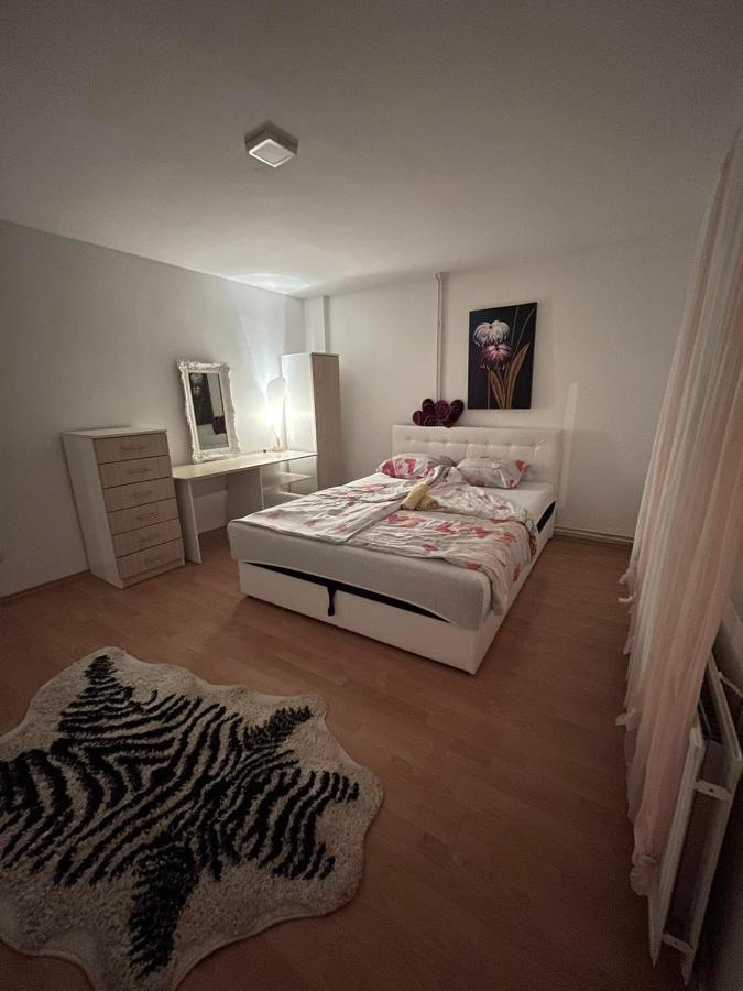 Apartman City Apartment Tuzla Ngoại thất bức ảnh